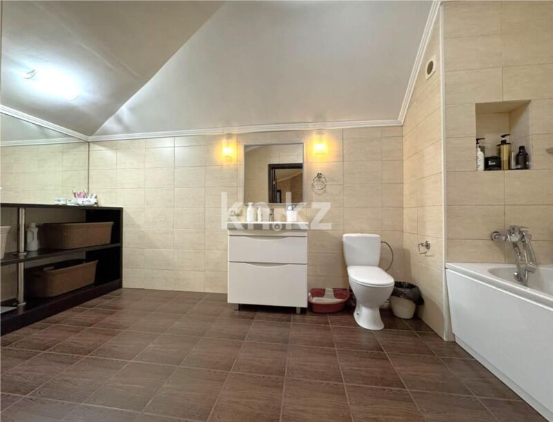 Продажа 4-комнатного дома, 367.4 м² - Продажа домов, коттеджей в Караганде - страница 4 фото 20 из 38