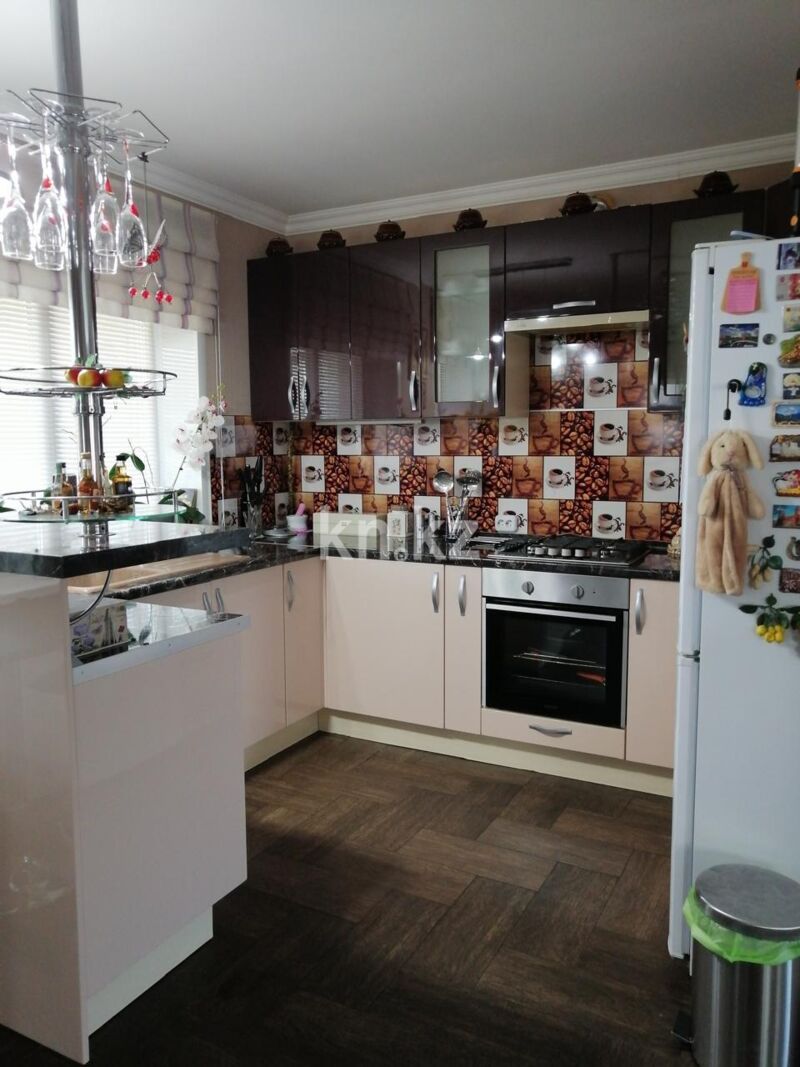 Продажа 3-комнатного дома, 148 м² - Продажа трехкомнатных домов, коттеджей в Уральске фото 5 из 36