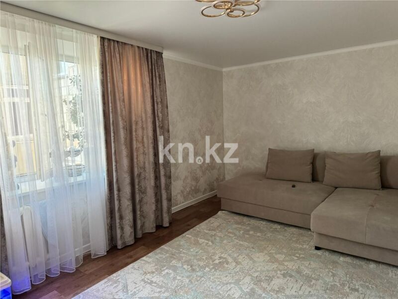 Продажа 3-комнатной квартиры, 65 м² - Продажа трехкомнатных квартир на Юго-Востоке Караганды - страница 16 фото 1 из 12
