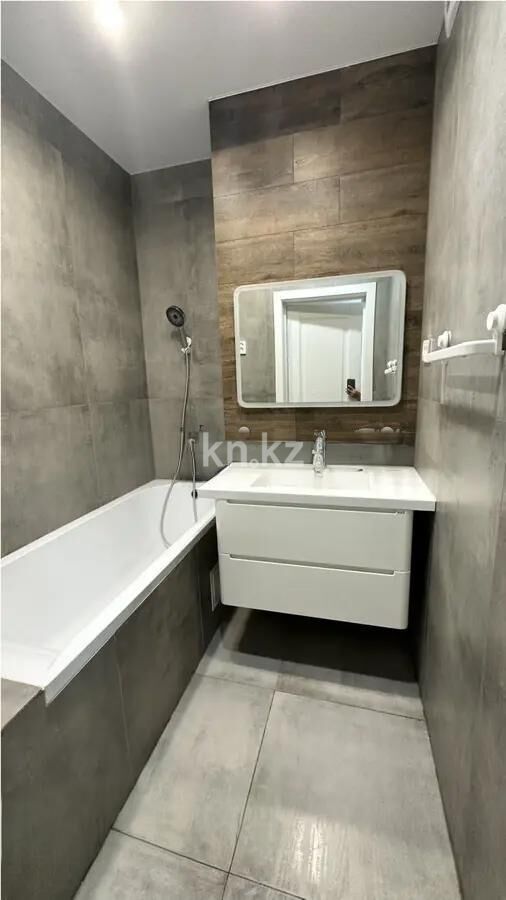 Продажа 3-комнатной квартиры, 90 м² - Продажа трехкомнатных квартир на Юго-Востоке Караганды - страница 9 фото 4 из 6