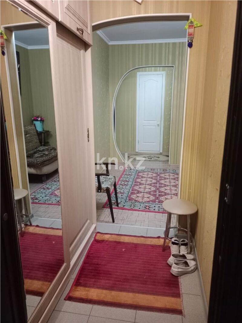 Продажа 4-комнатной квартиры, 83 м² - Продажа четырехкомнатных квартир в панельном доме в Караганде - страница 3 фото 11 из 16