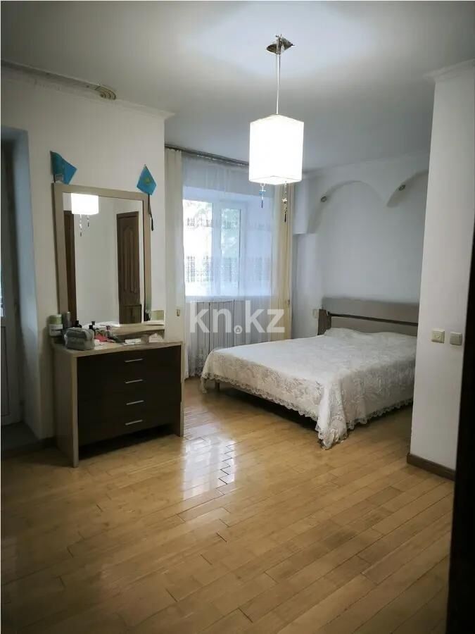 Продажа 4-комнатной квартиры, 125 м² - Продажа четырехкомнатных квартир в кирпичном доме в Казахстане - страница 16 фото 2 из 7