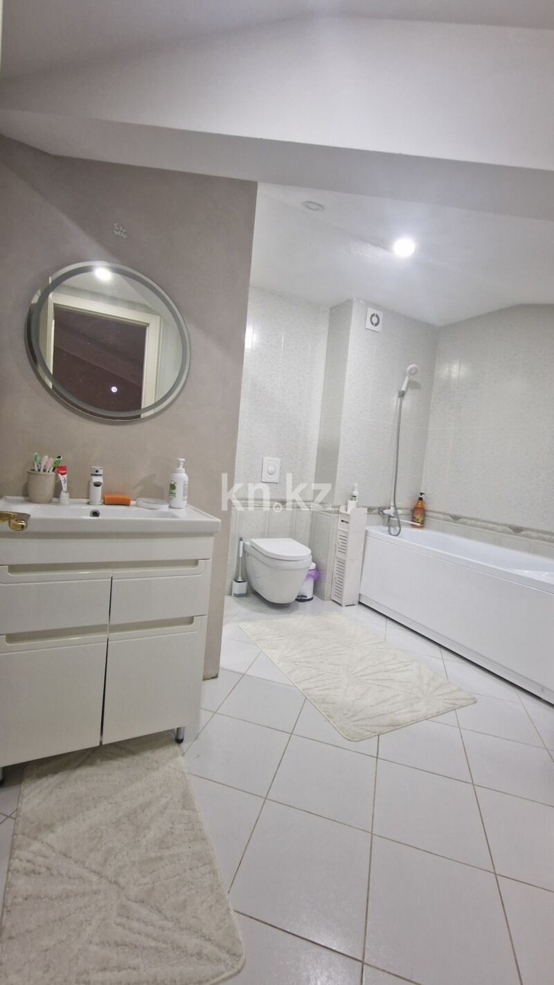 Продажа 5-комнатной квартиры, 188 м² - Продажа квартир в районе Юго-Восток в Караганде фото 7 из 10