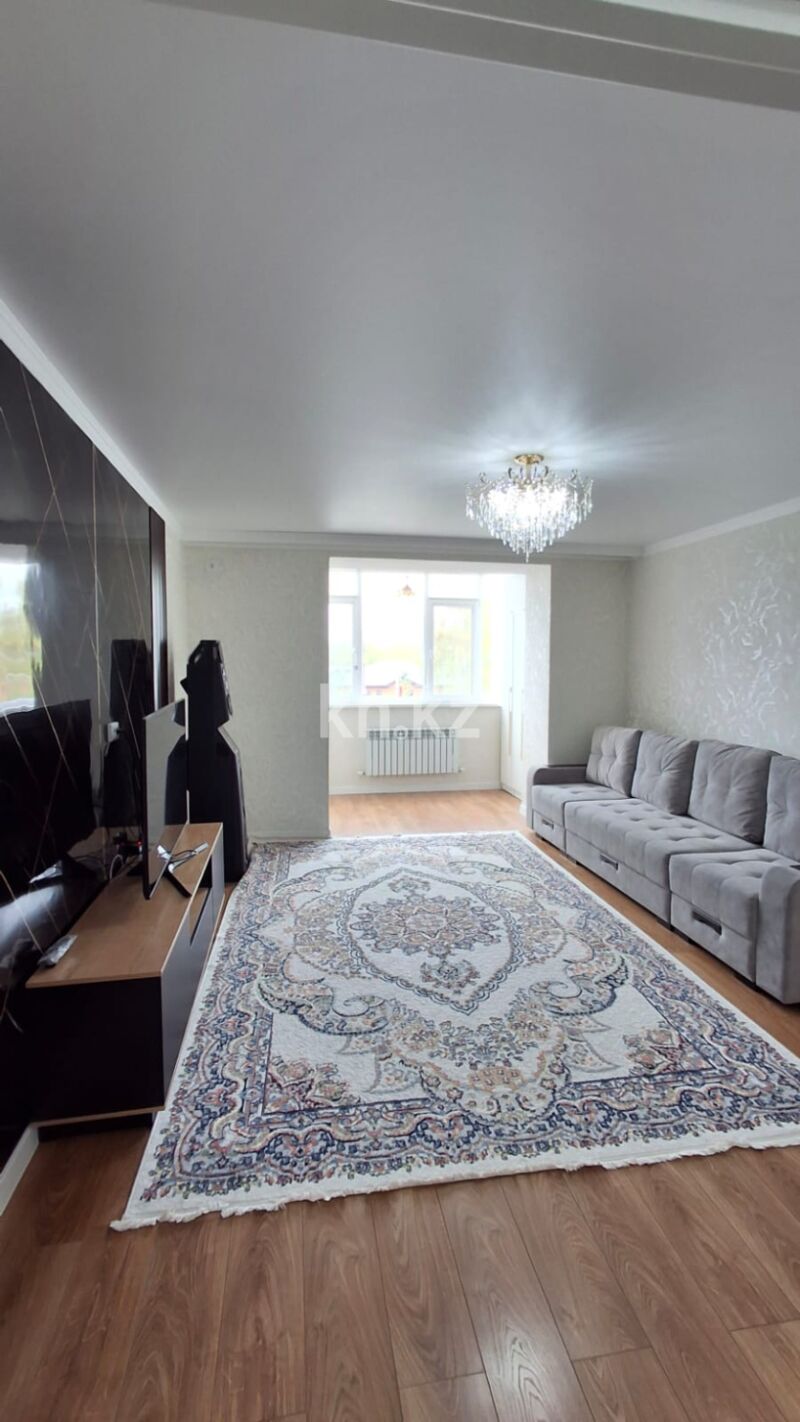 Продажа 2-комнатной квартиры, 81.4 м² - Продажа двухкомнатных квартир в Уральске фото 1 из 20
