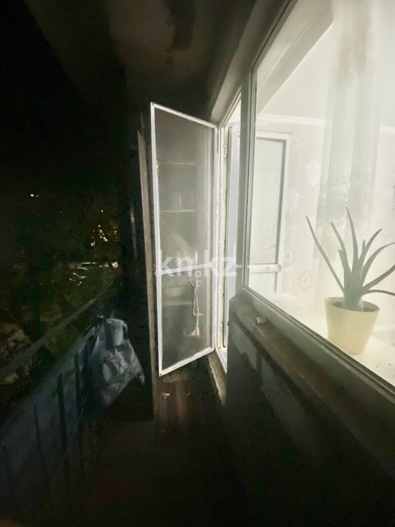 Продажа 3-комнатной квартиры, 70 м² - Продажа трехкомнатных квартир в Караганде фото 12 из 14