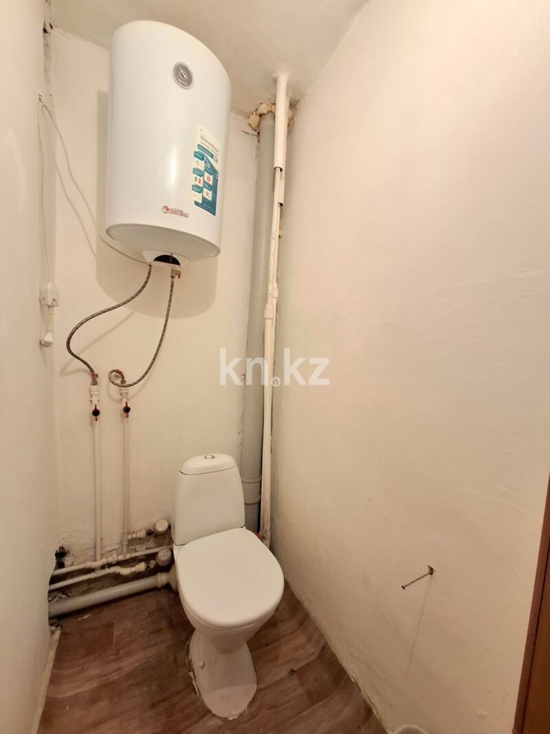 Продажа 1-комнатной квартиры, 39 м² - Продажа однокомнатных квартир в Майкудуке Караганды - страница 5 фото 13 из 16