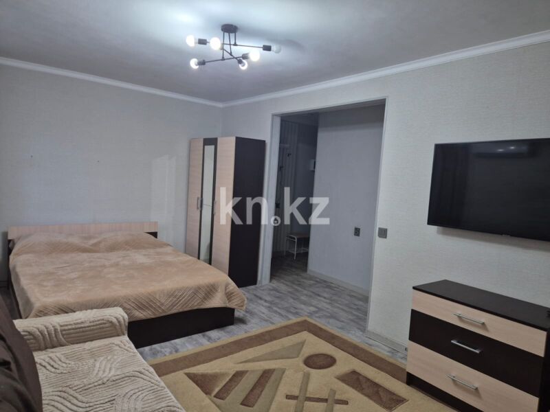 Аренда 1-комнатной квартиры, 30.4 м² - Аренда однокомнатных квартир помесячно от хозяев в Караганде фото 2 из 8