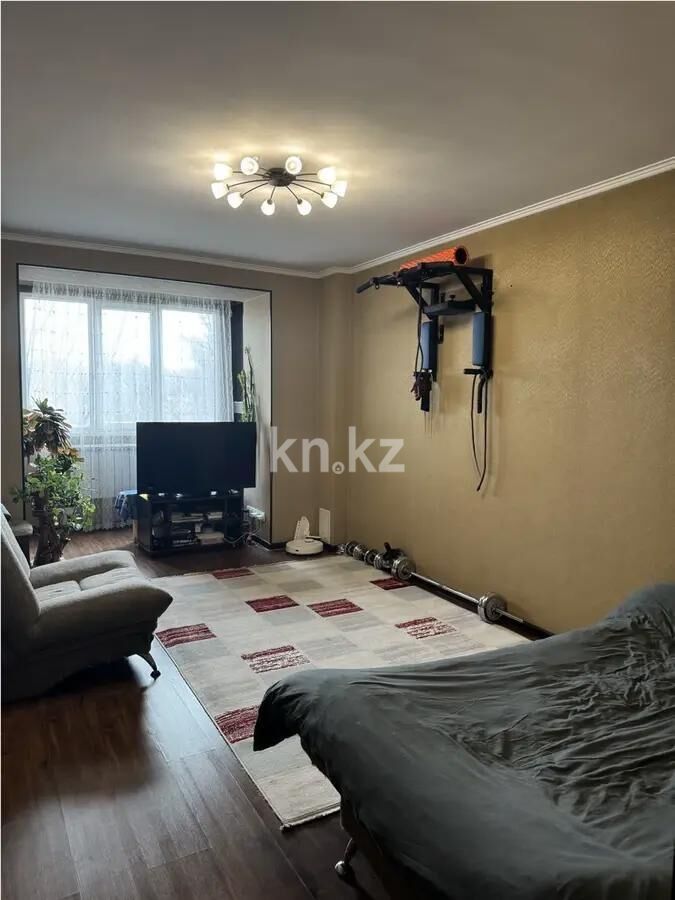 Продажа 2-комнатной квартиры, 60.5 м² - Продажа квартир в панельном доме в Казахстане - страница 4 фото 1 из 8