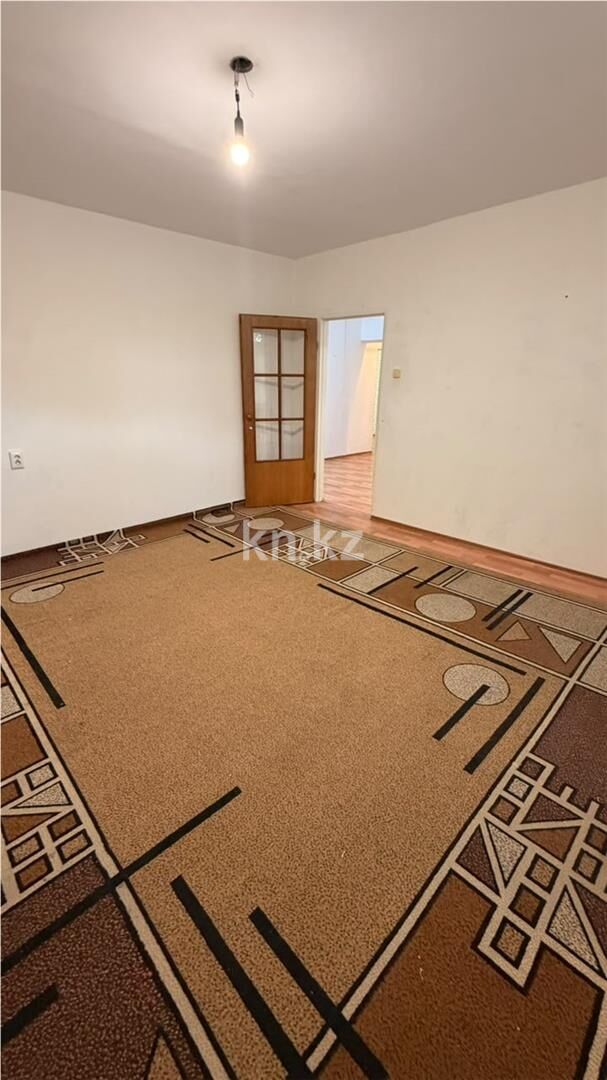 Продажа 3-комнатной квартиры, 68 м² - Продажа трехкомнатных квартир в Майкудуке Караганды - страница 8 фото 2 из 10