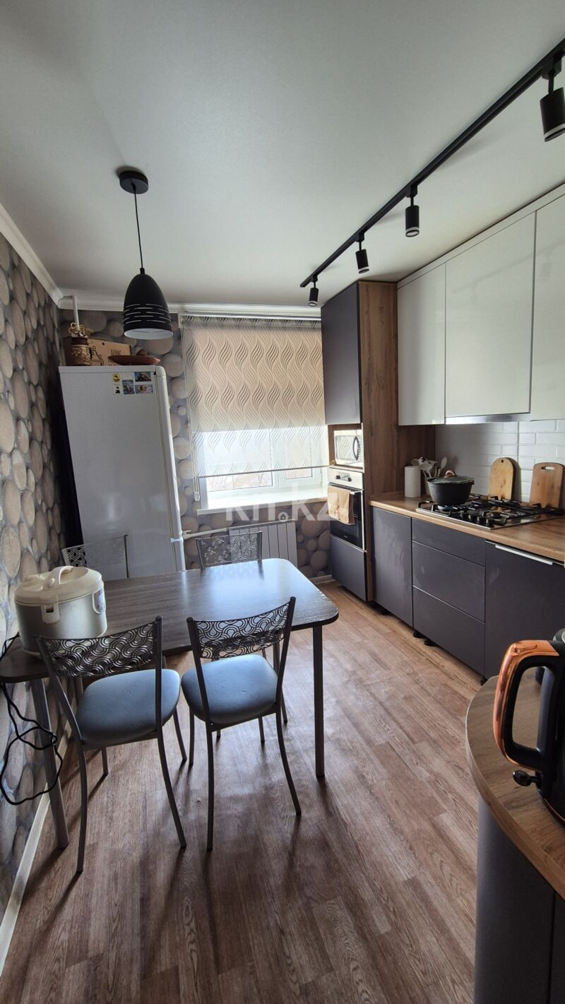 Продажа 3-комнатной квартиры, 65 м² - Продажа трехкомнатных квартир в Караганде - страница 5 фото 11 из 28