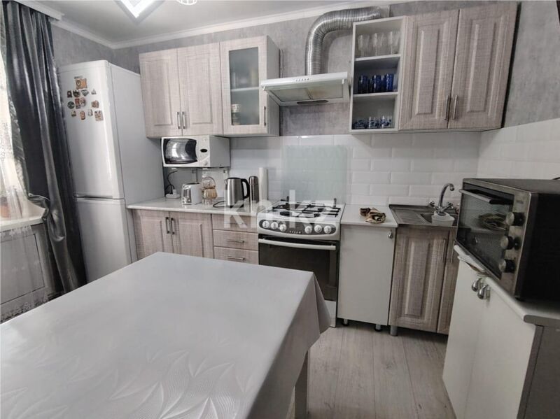 Продажа 3-комнатной квартиры, 67 м² - Продажа трехкомнатных квартир в Темиртау - страница 3 фото 7 из 14