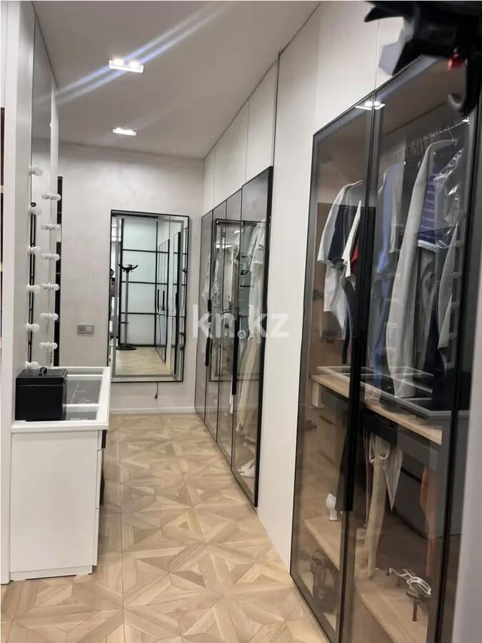 Продажа 6-комнатной квартиры, 300 м² - Продажа пятикомнатных и более квартир в монолитно-каркасном доме в Алматы фото 8 из 9