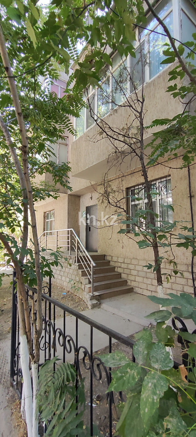 Продажа 3-комнатной квартиры, 82.4 м² - Продажа квартир в кирпичном доме в Шымкенте фото 1 из 26