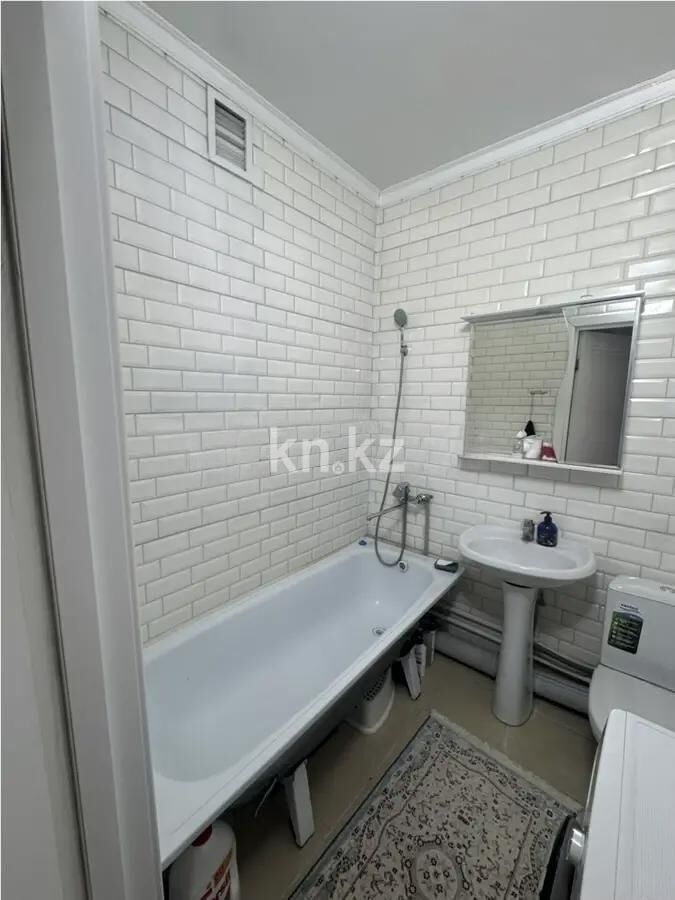 Продажа 1-комнатной квартиры, 40 м² - Продажа домов, коттеджей в Жезказгане фото 3 из 4
