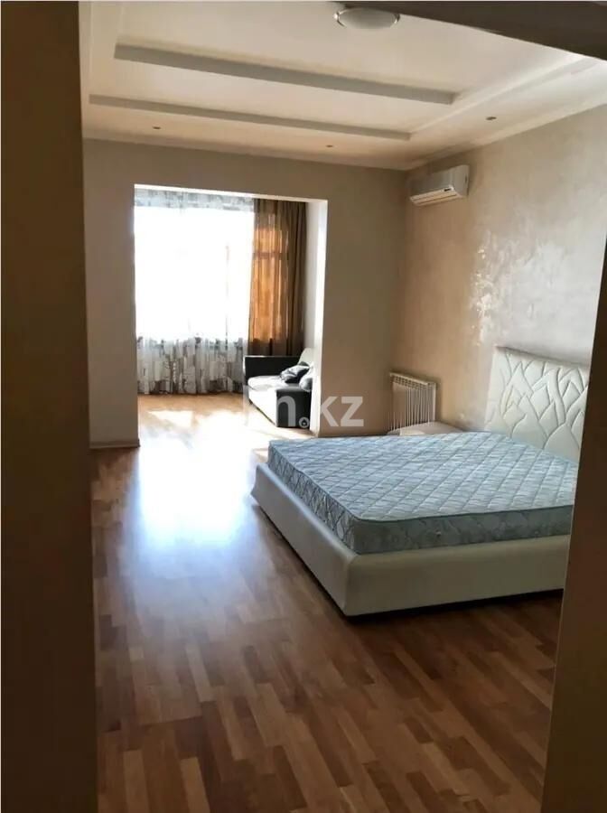 Продажа 5-комнатной квартиры, 300 м² - Продажа пятикомнатных и более квартир в монолитно-каркасном доме в Алматы фото 2 из 3