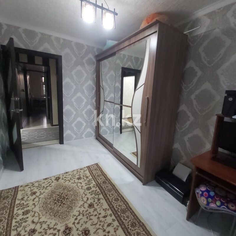 Продажа 3-комнатной квартиры, 62.3 м² - Продажа квартир в панельном доме в Казахстане - страница 7 фото 2 из 15