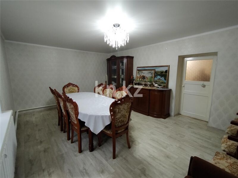 Продажа 4-комнатного дома, 90 м² - Продажа домов, коттеджей в Караганде - страница 7 фото 11 из 17