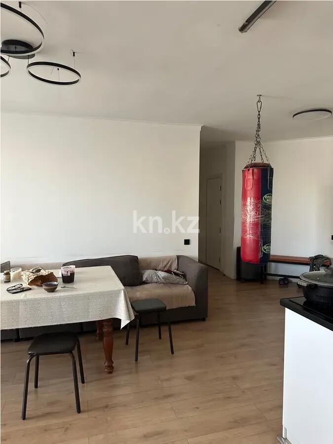Продажа 4-комнатной квартиры, 101 м² - Продажа четырехкомнатных квартир от собственников в Алматы фото 2 из 7