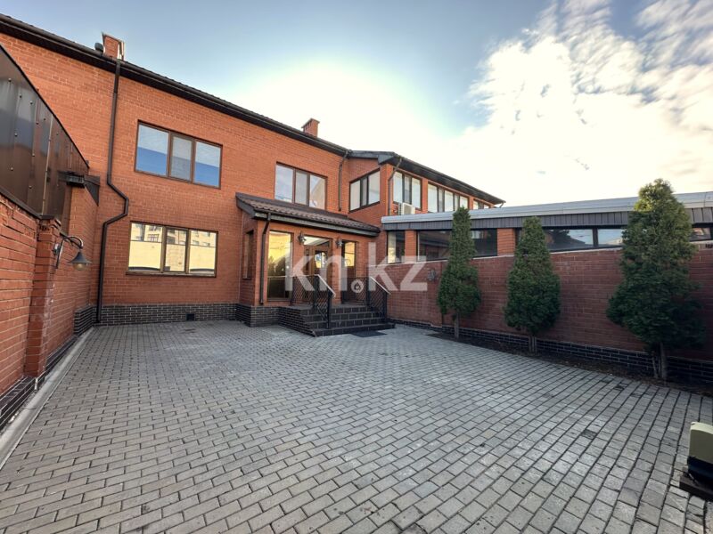 Продажа 6-комнатного дома, 312.6 м² - Продажа домов, коттеджей в Караганде - страница 3 фото 29 из 40