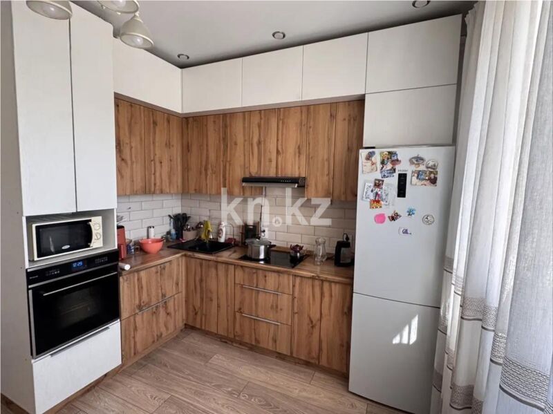 Продажа 2-комнатной квартиры, 70 м² - Продажа двухкомнатных квартир в кирпичном доме в Караганде - страница 4 фото 3 из 5