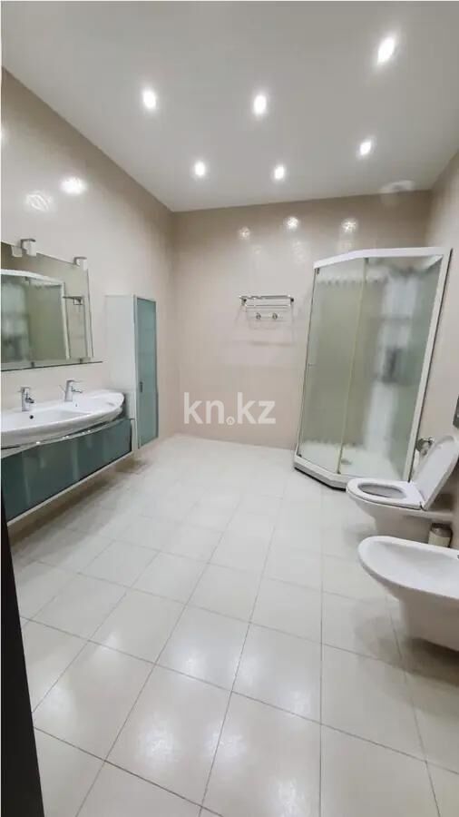 Продажа 4-комнатной квартиры, 220 м² - Продажа четырехкомнатных квартир от собственников в Алматы - страница 5 фото 6 из 11