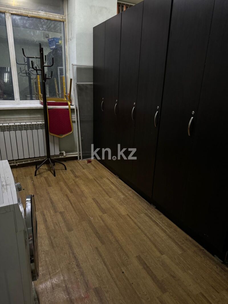 Продажа помещения, 383.3 м² - Продажа офисных и торговых помещений в Караганде фото 13 из 22