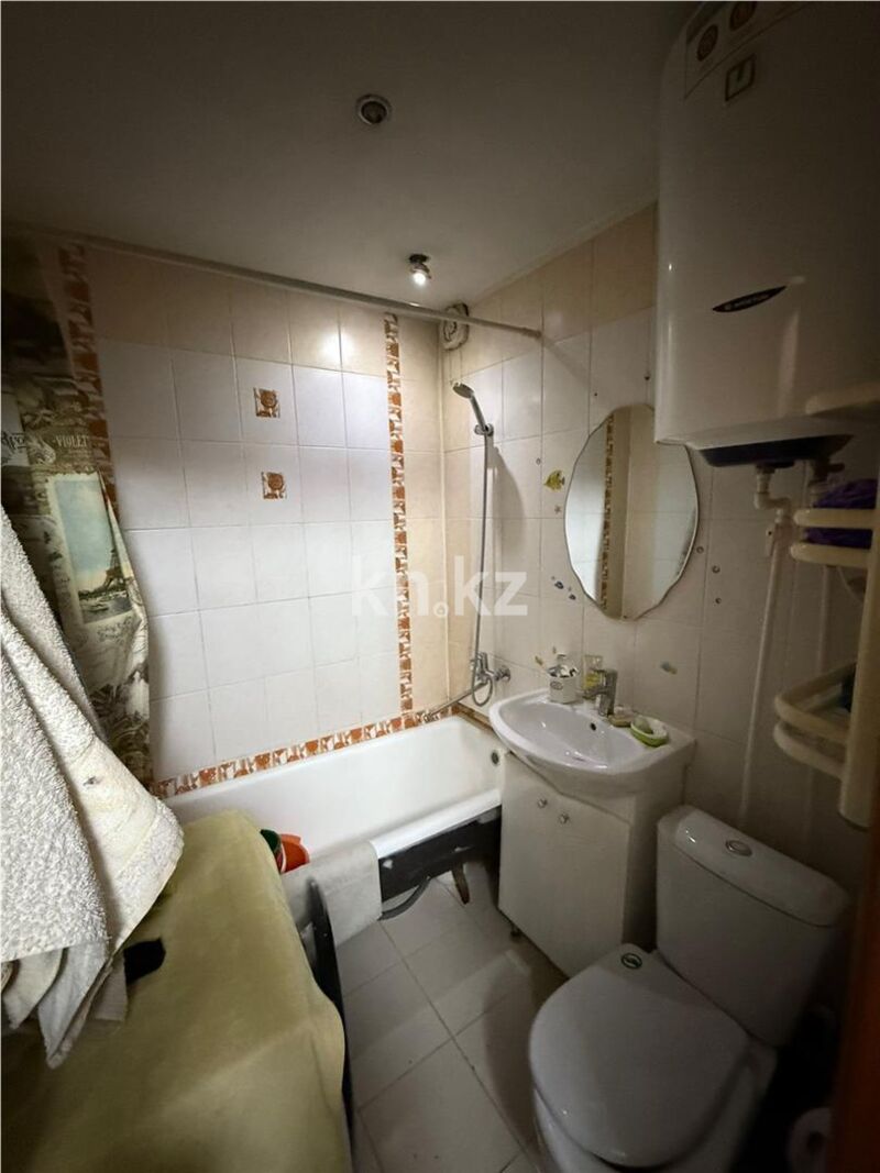 Продажа 3-комнатной квартиры, 44 м² - Продажа квартир в кирпичном доме в Караганде фото 8 из 10