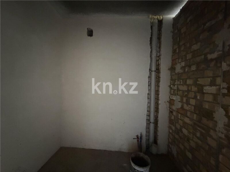 Продажа 1-комнатной квартиры, 40 м² - Продажа квартир в Караганде - страница 6 фото 13 из 17