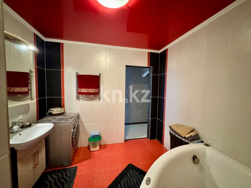 Продажа 4-комнатной квартиры, 90 м² - Продажа четырехкомнатных квартир в панельном доме в Караганде - страница 4 фото 18 из 22
