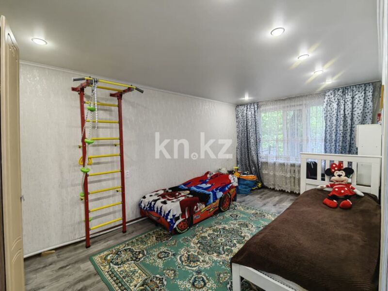 Продажа 3-комнатной квартиры, 61 м² - Продажа трехкомнатных квартир в Михайловке Караганды - страница 2 фото 10 из 32