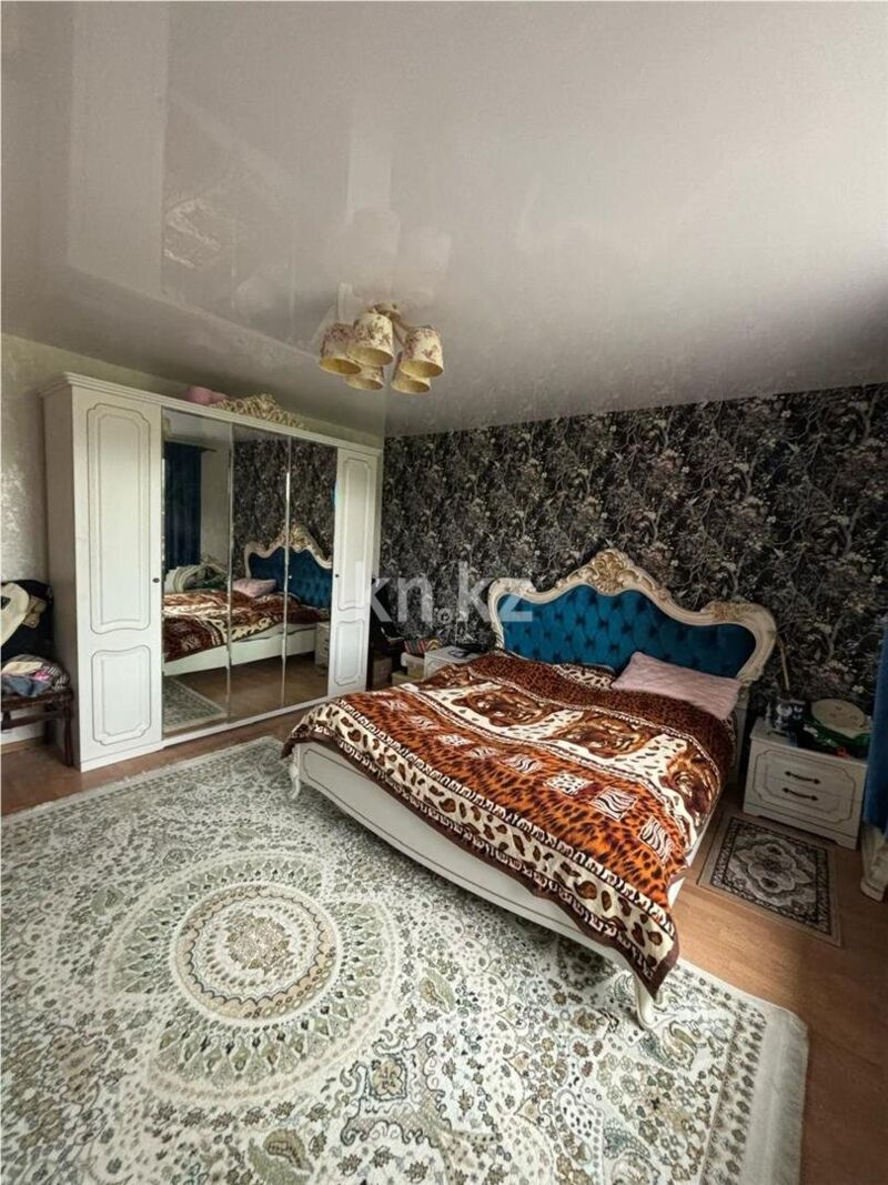 Продажа 6-комнатного дома, 340 м² - Продажа домов, коттеджей в Караганде фото 6 из 19