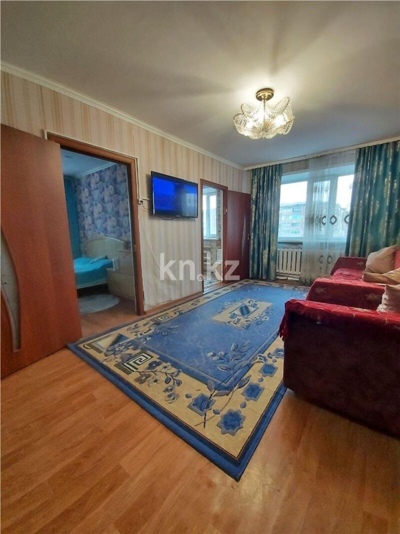 Продажа 4-комнатной квартиры, 62 м² - Продажа четырехкомнатных квартир в кирпичном доме в Казахстане фото 1 из 13