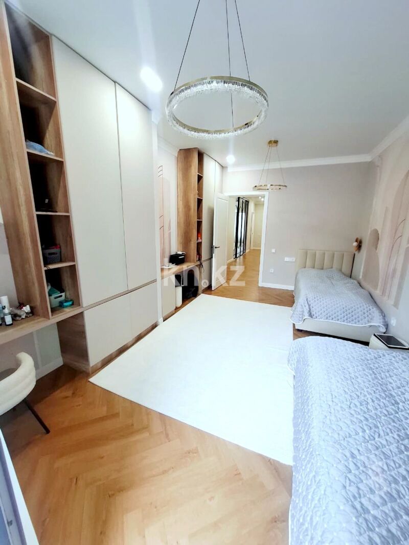 Продажа 4-комнатной квартиры, 160 м² - Продажа квартир в кирпичном доме в Казахстане - страница 325 фото 13 из 34