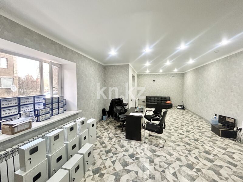Продажа помещения, 44 м² - Продажа офисных и торговых помещений в Караганде фото 4 из 14