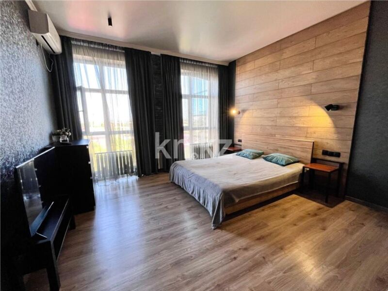 Продажа 3-комнатной квартиры, 110 м² - Аренда квартир посуточно в Карагандинской области фото 1 из 26