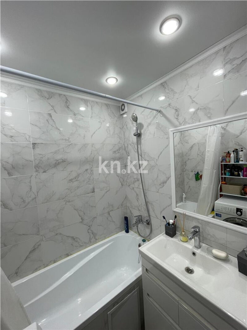 Продажа 4-комнатной квартиры, 87 м² - Продажа четырехкомнатных квартир в панельном доме в Караганде - страница 5 фото 11 из 15