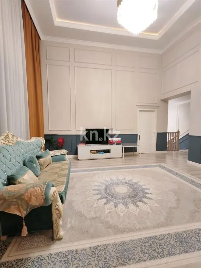 Продажа 5-комнатной квартиры, 166 м² - Продажа пятикомнатных и более квартир в кирпичном доме в Астане - страница 2 фото 1 из 5