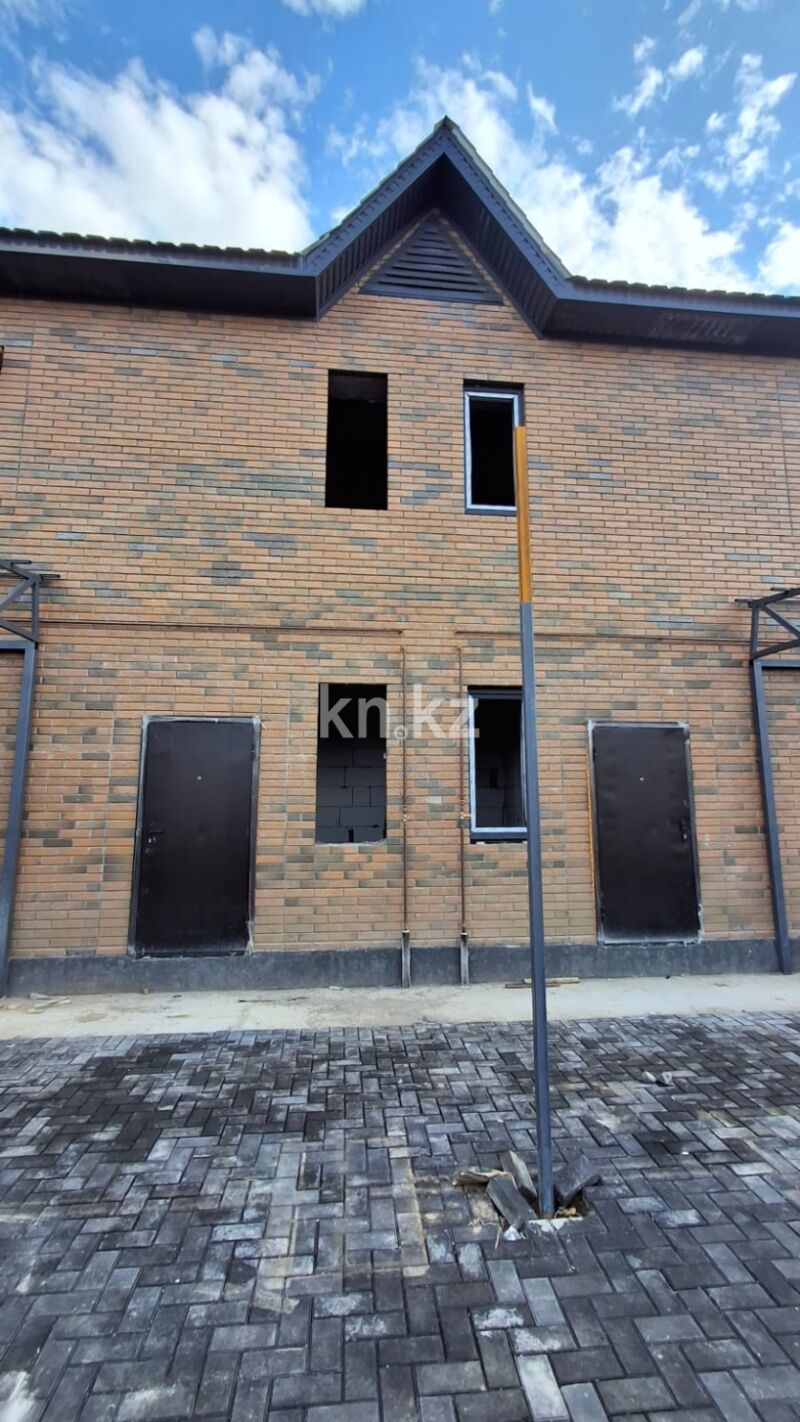 Продажа 4-комнатной квартиры, 160 м² - Продажа четырехкомнатных квартир в Уральске фото 20 из 20