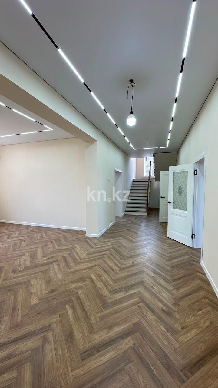 Продажа 9-комнатного дома, 360 м² - Продажа действующего бизнеса в Карагандинской области фото 14 из 19