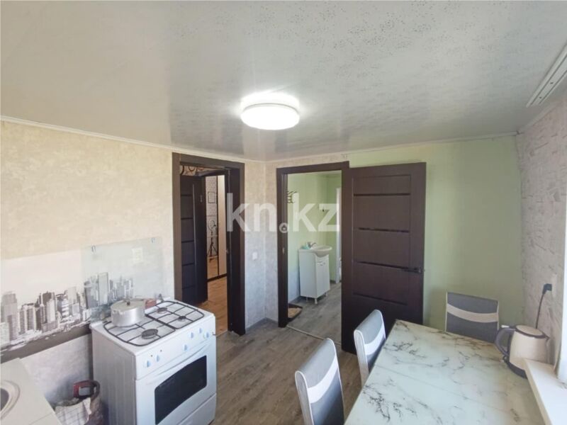 Продажа 4-комнатного дома, 60.4 м² - Продажа домов, коттеджей в Караганде - страница 3 фото 7 из 14