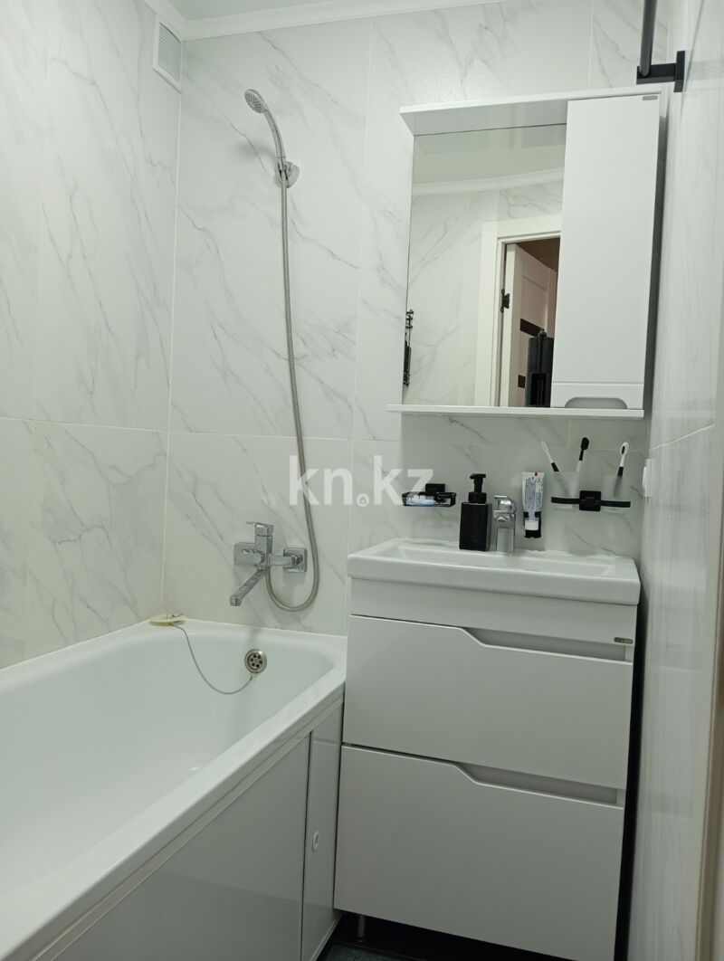 Продажа 3-комнатной квартиры, 61.5 м² - Продажа квартир в панельном доме в Казахстане - страница 4 фото 11 из 13