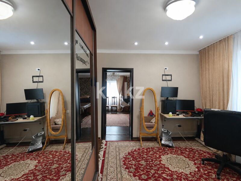 Продажа 4-комнатного дома, 100 м² - Продажа домов, коттеджей в Караганде - страница 2 фото 5 из 19