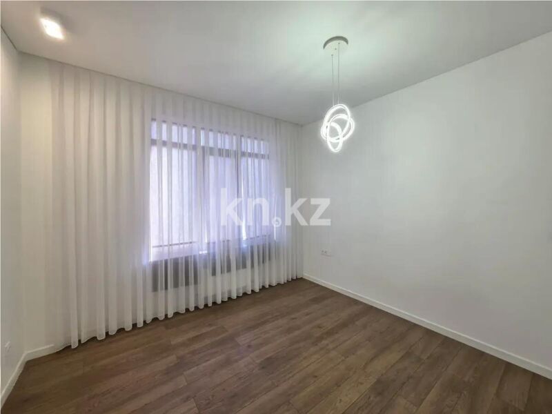 Продажа 4-комнатной квартиры, 121 м² - Продажа четырехкомнатных квартир от собственников в Казахстане фото 2 из 7