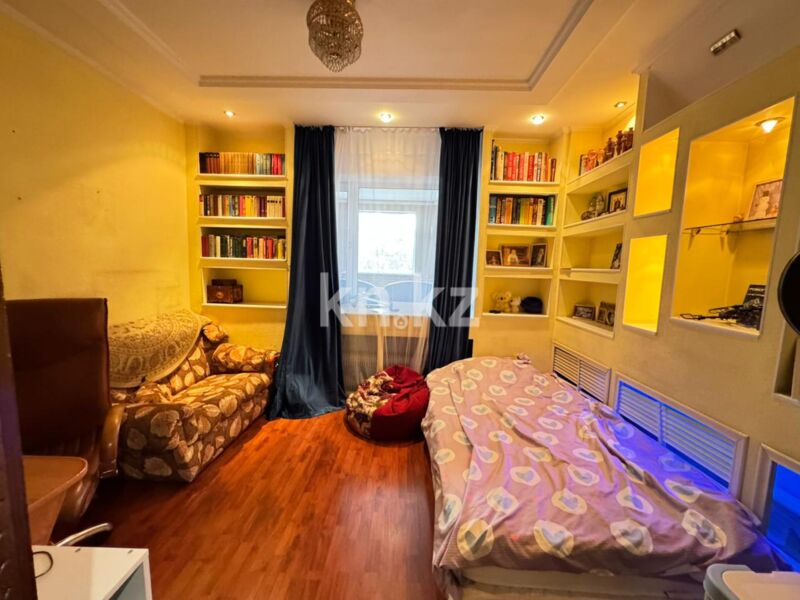 Продажа 5-комнатного дома, 373 м² - Продажа домов, коттеджей в Караганде - страница 4 фото 10 из 38