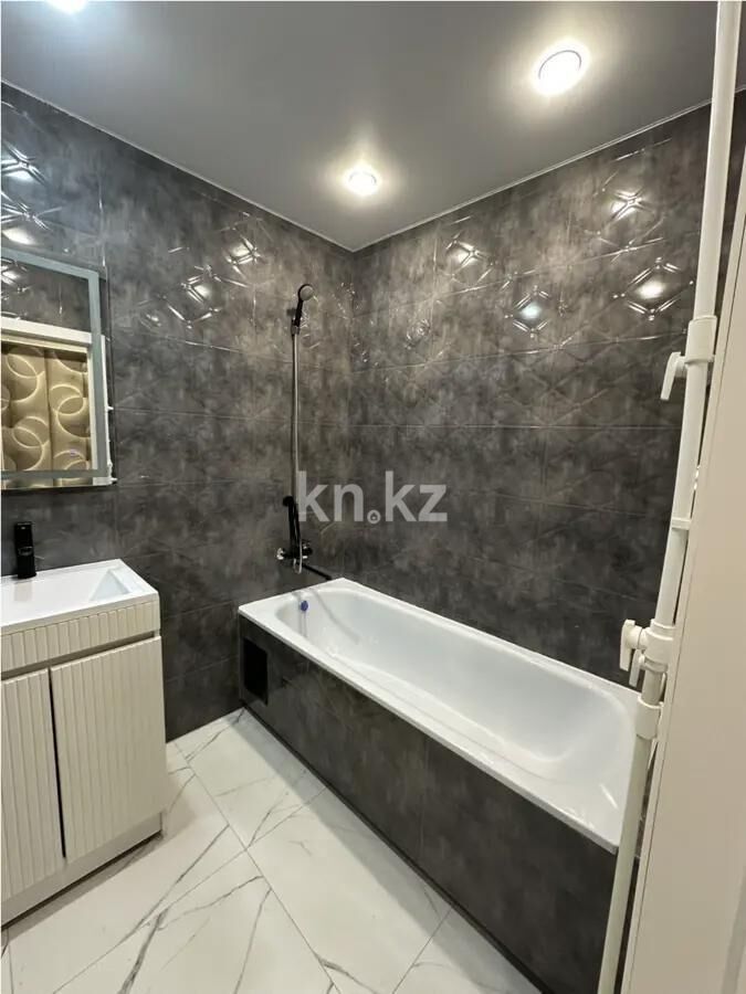 Продажа 3-комнатной квартиры, 54 м² - Продажа трехкомнатных квартир в кирпичном доме в Караганде - страница 21 фото 4 из 6