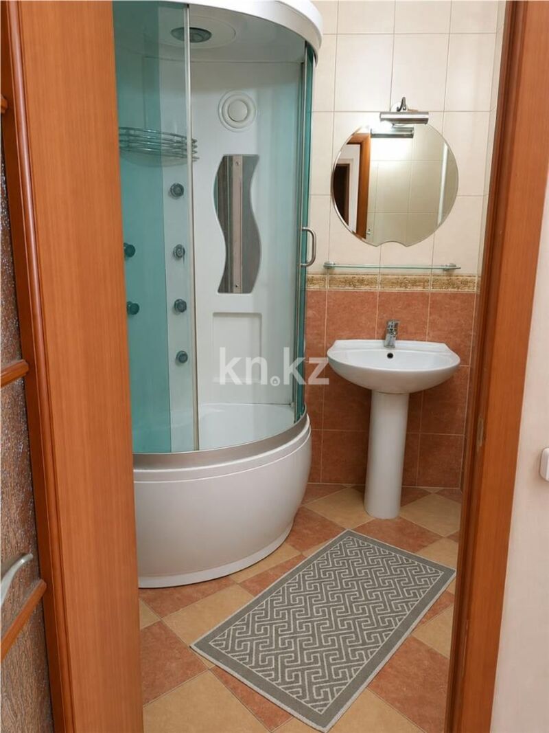 Продажа 3-комнатной квартиры, 65 м² - Продажа трехкомнатных квартир в Майкудуке Караганды - страница 9 фото 9 из 14