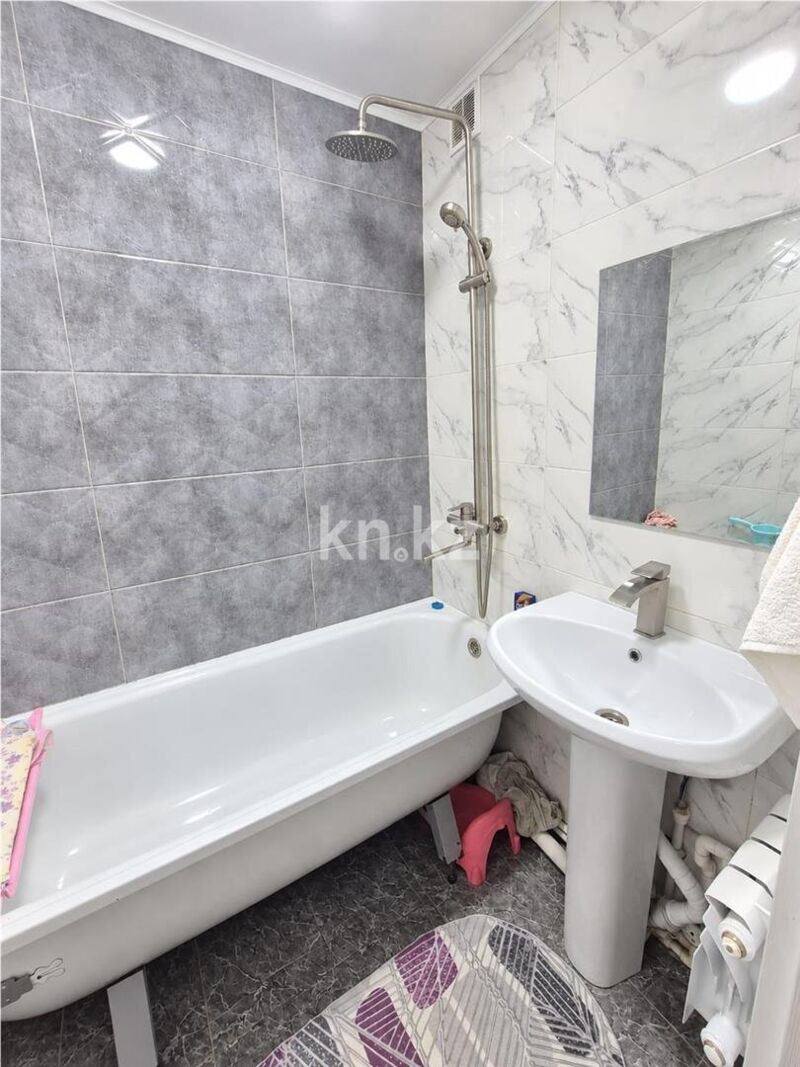 Продажа 3-комнатной квартиры, 62 м² - Продажа квартир в панельном доме в Казахстане - страница 33 фото 10 из 14