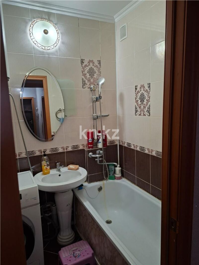 Продажа 2-комнатной квартиры, 54 м² - Продажа двухкомнатных квартир в панельном доме в Караганде - страница 10 фото 9 из 15