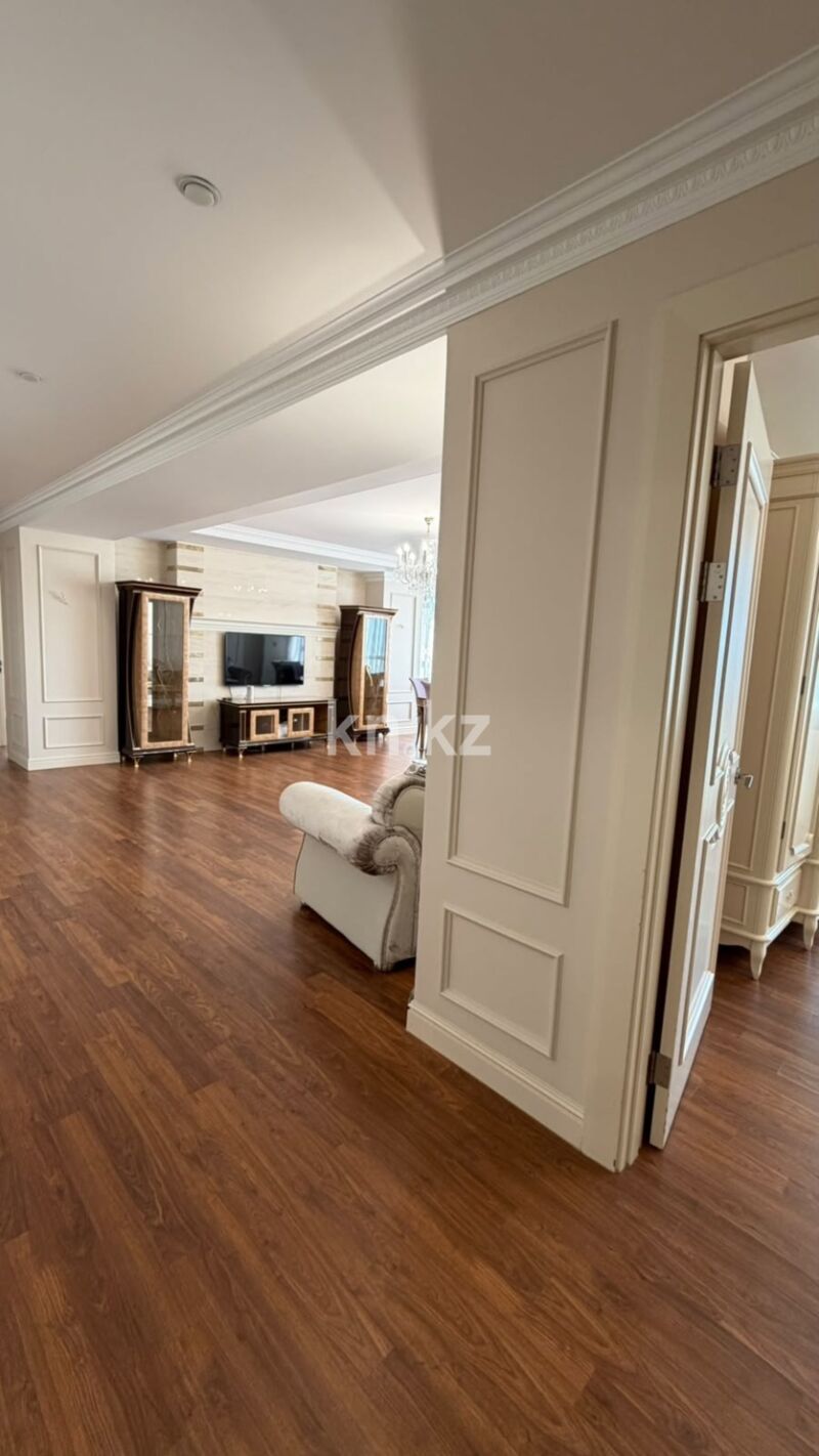 Аренда 4-комнатной квартиры, 225 м² - Аренда квартир помесячно в Казахстане фото 4 из 31
