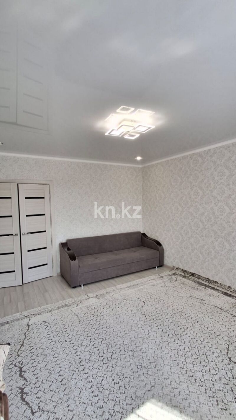 Продажа 1-комнатной квартиры, 54.1 м² - Продажа однокомнатных квартир в Уральске фото 2 из 19